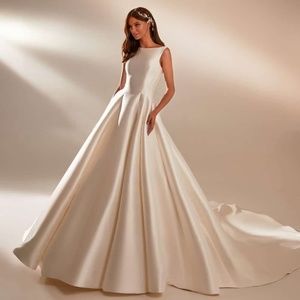 wedding dress